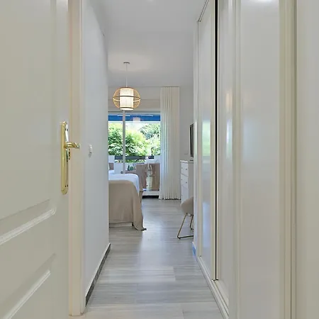 2 Bedroom In Medina Garden - Puerto Banus * Marbella