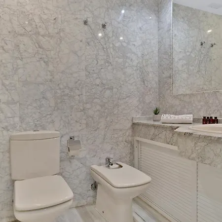 Apartment 2 Bedroom In Medina Garden - Puerto Banus
