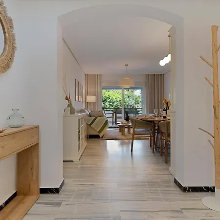 Apartment 2 Bedroom In Medina Garden - Puerto Banus *