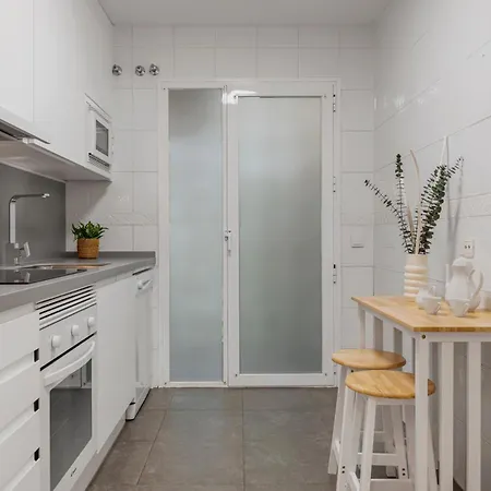 Apartment 2 Bedroom In Medina Garden - Puerto Banus Marbella